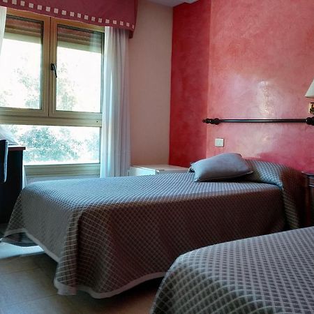 Hotel Lena Pola de Lena Ngoại thất bức ảnh